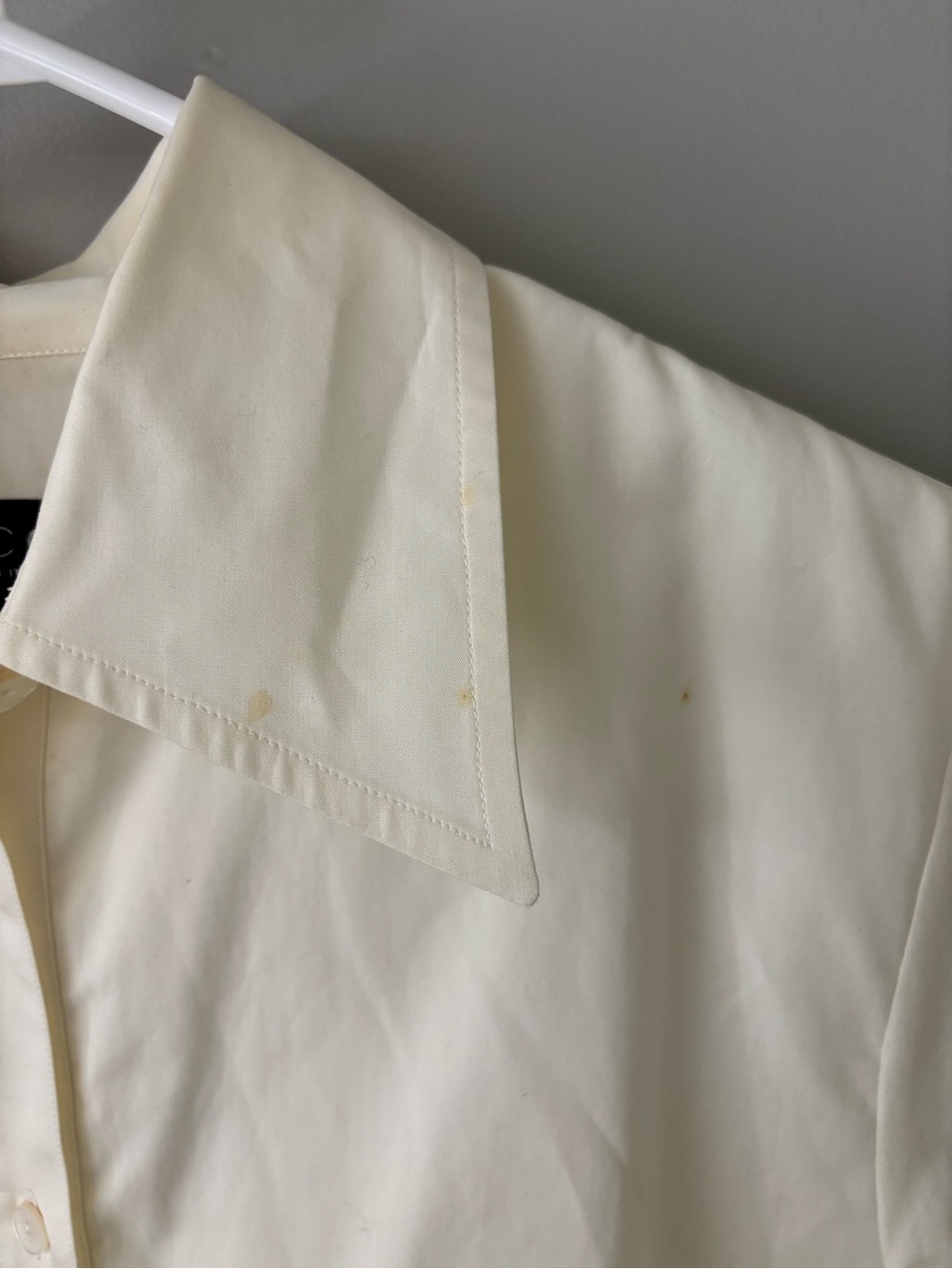 Gucci Ivory Button-Front Cotton Shirt - Picture 4 of 7